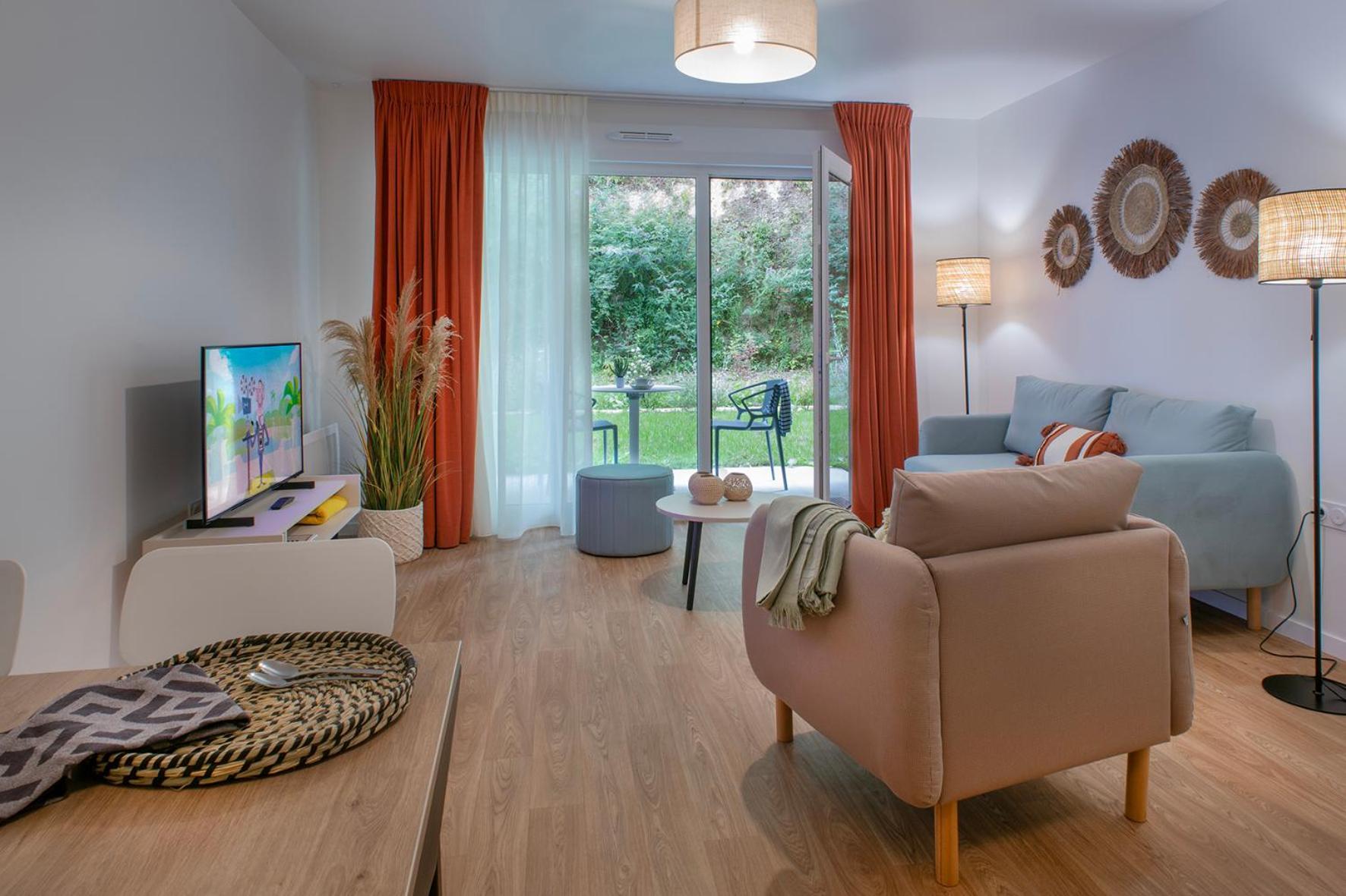 Residence Services Seniors - Domitys Les Jardins D'Ahna Dinan Kültér fotó